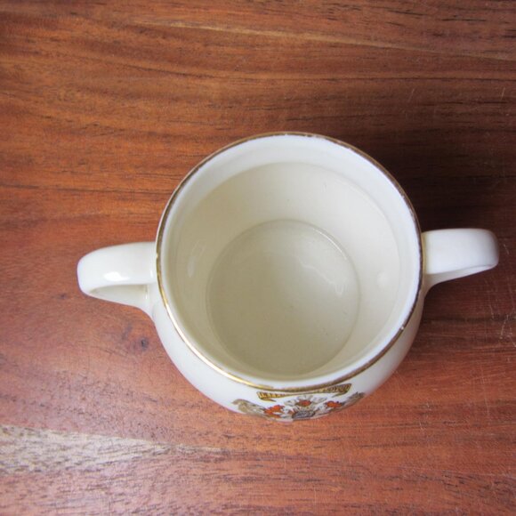 W.H. Goss crested heraldry china vintage City of Cardiff (GC056 Grace) - Picture 5 of 7